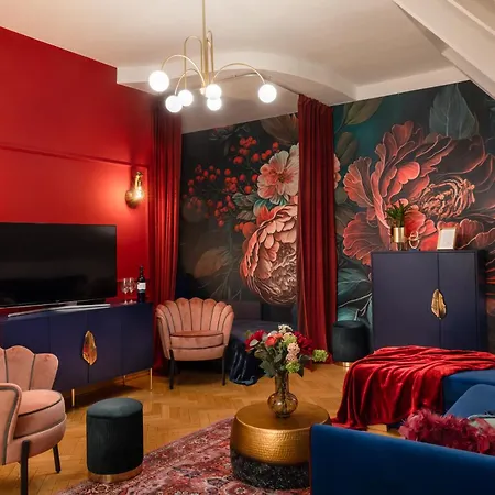Decadent Art Deco Balcony Apartment In Old Town Prague Exterior photo